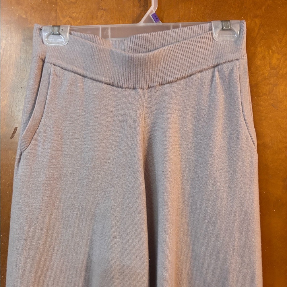 Soma sweater pants. Small. Taupe. - Picture 5 of 7